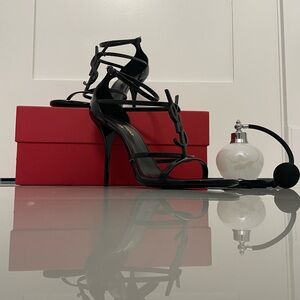 YSL Tribute Black Patent Leather Platform Heels – Size 39.5